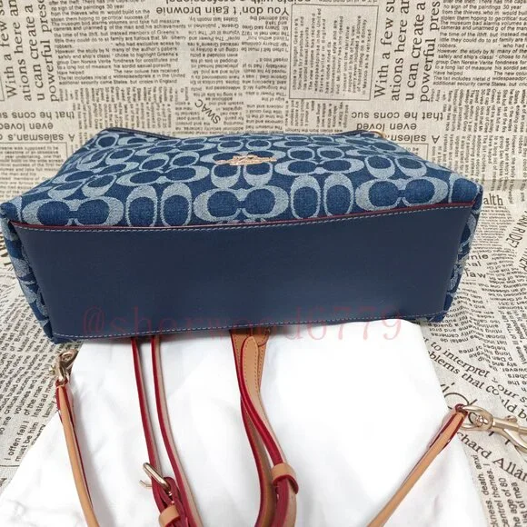 🥳🥳Coach Laurel Shoulder Bag Denim - Picture 9 of 11